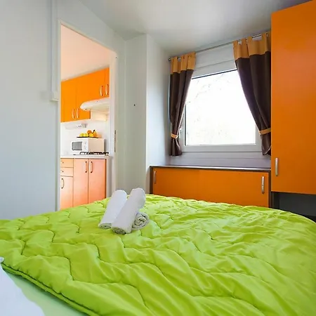 Stacaravan Orange *